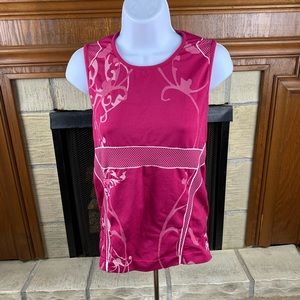 Athleta Woman’s Mulberry Medium Tank Graphic Design EUC